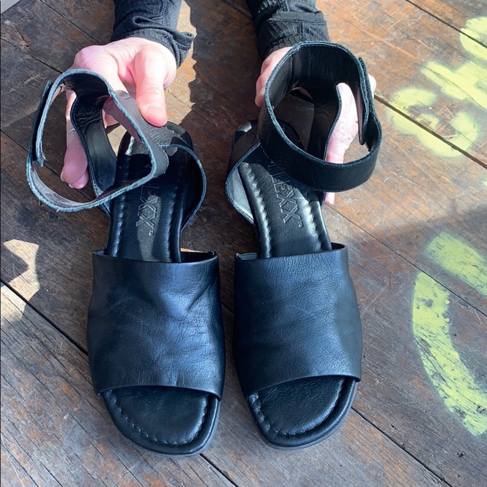 Black sandals